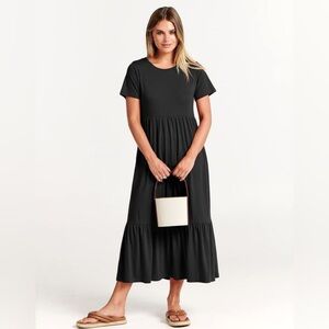 Elegant Black Midi Dress